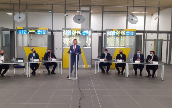 Compania UTI CFM SA, în asociere cu Bog’Art SRL, va realiza primul Turn Virtual de Control din România, pentru Aeroportul Internațional Brașov-Ghimbav